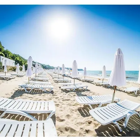 Panorama Beach, фамилно студио Deluxe * スヴェティ・ヴラス